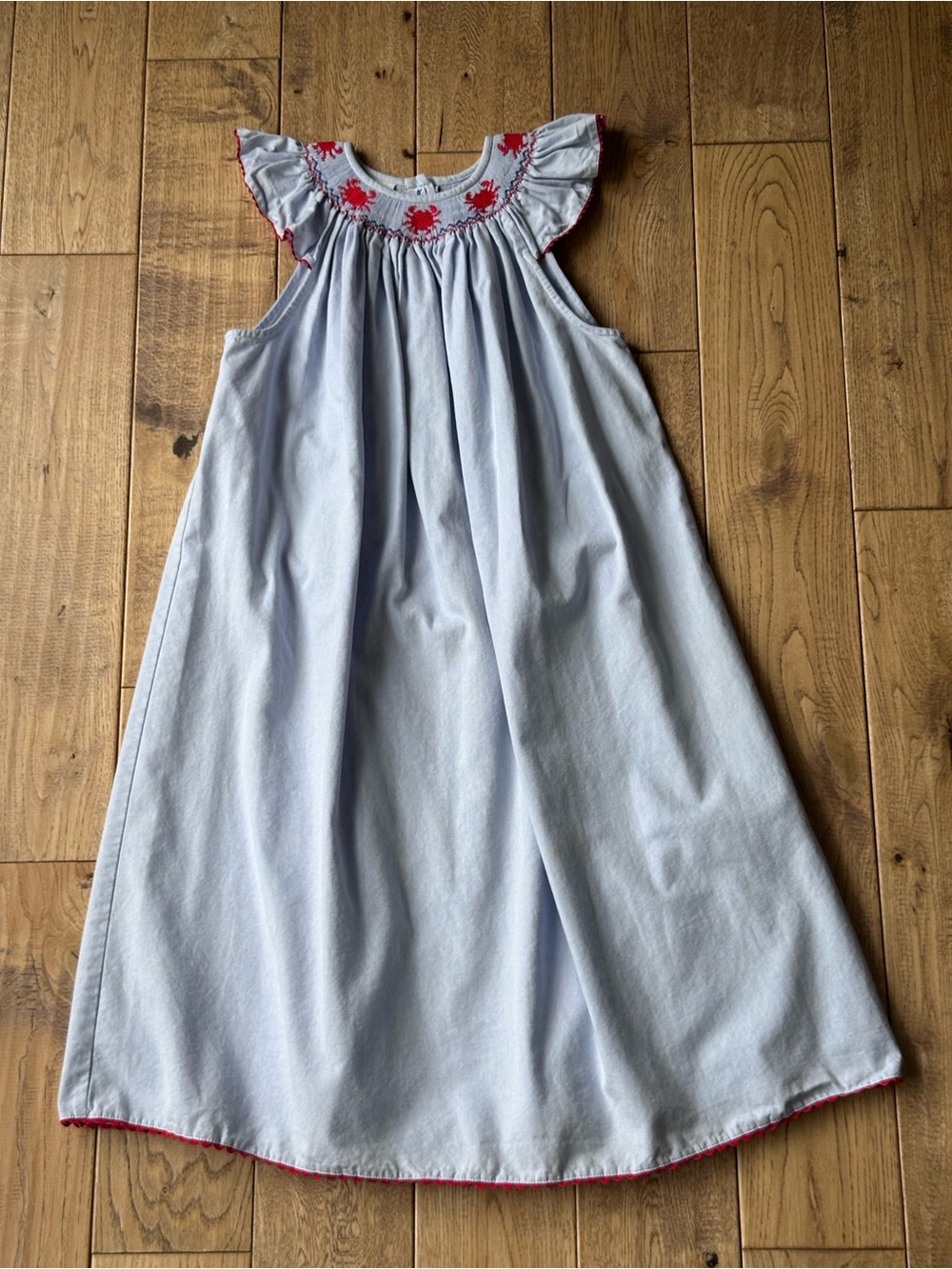 Silly Goose Smocked Crabs Angel Sleeve Dress size 8